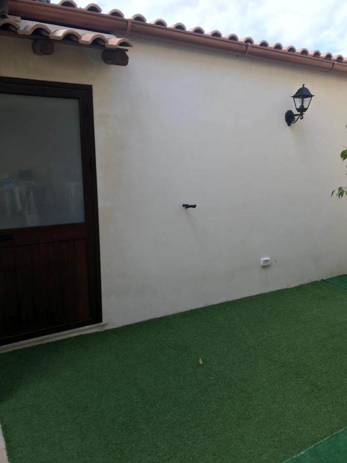 דירות San Corrado di Fuori Casa Rosy מראה חיצוני תמונה